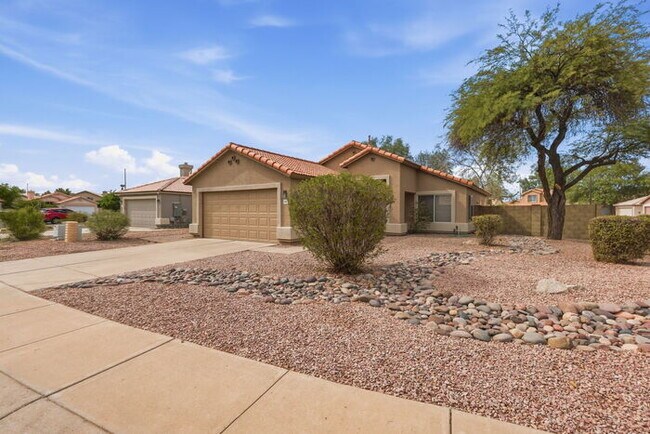 Building Photo - 298 N Slate St