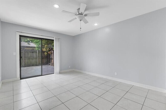 Building Photo - 7432 SW 12th Ct