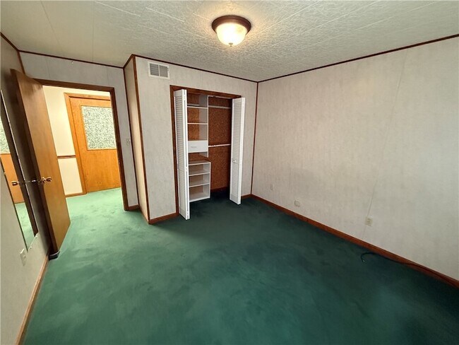 Building Photo - 5895 Heckert Rd