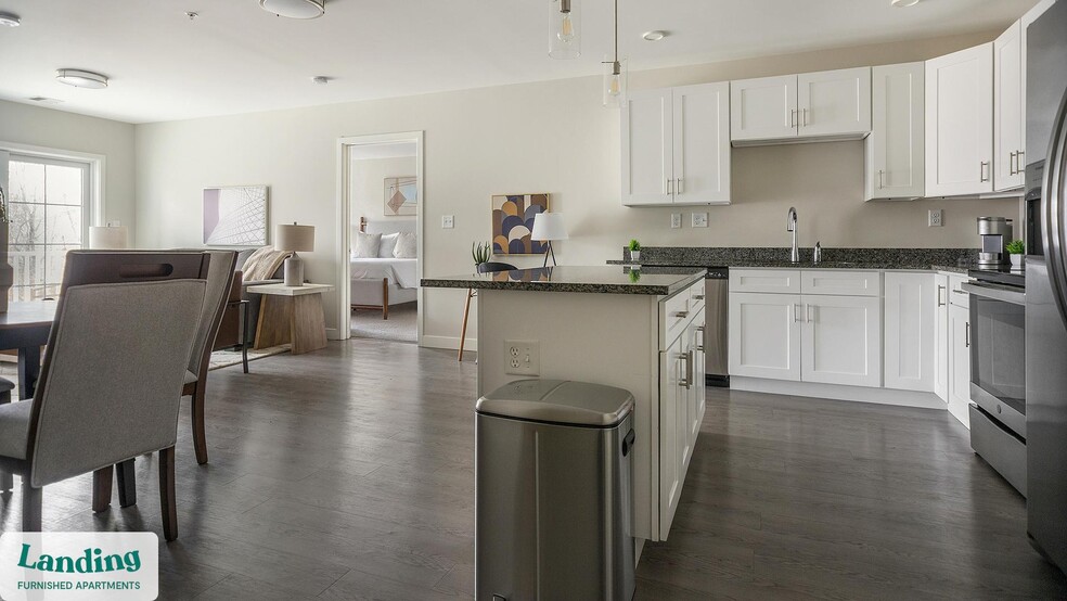 Building Photo - 2 Trl Run