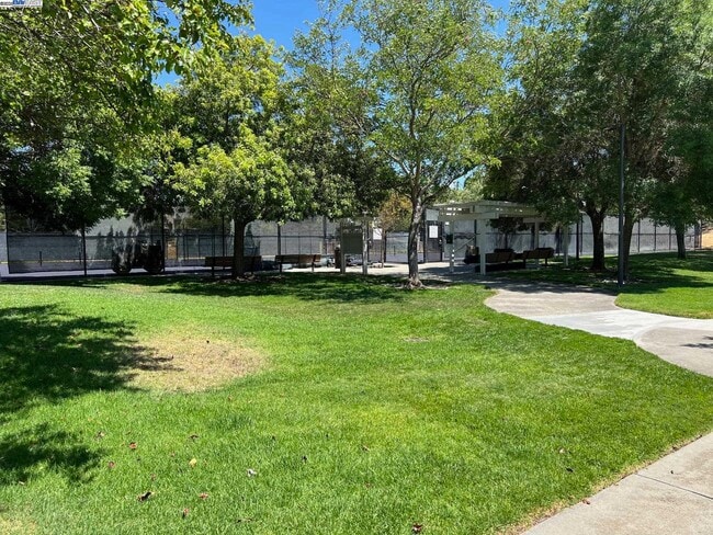Building Photo - 4173 Garibaldi Pl