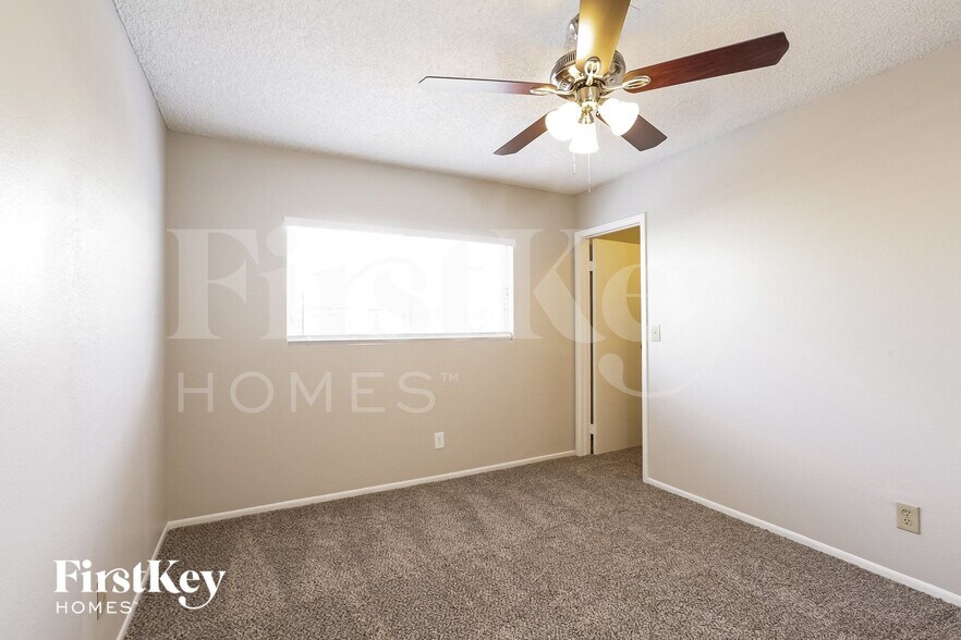 Building Photo - 246 Denver Way