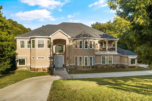 Primary Photo - 250 Almond Ln