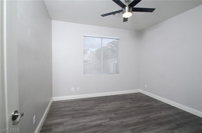 Building Photo - 268 Single Petal St