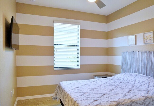 Building Photo - 12948 Broomfield Ln