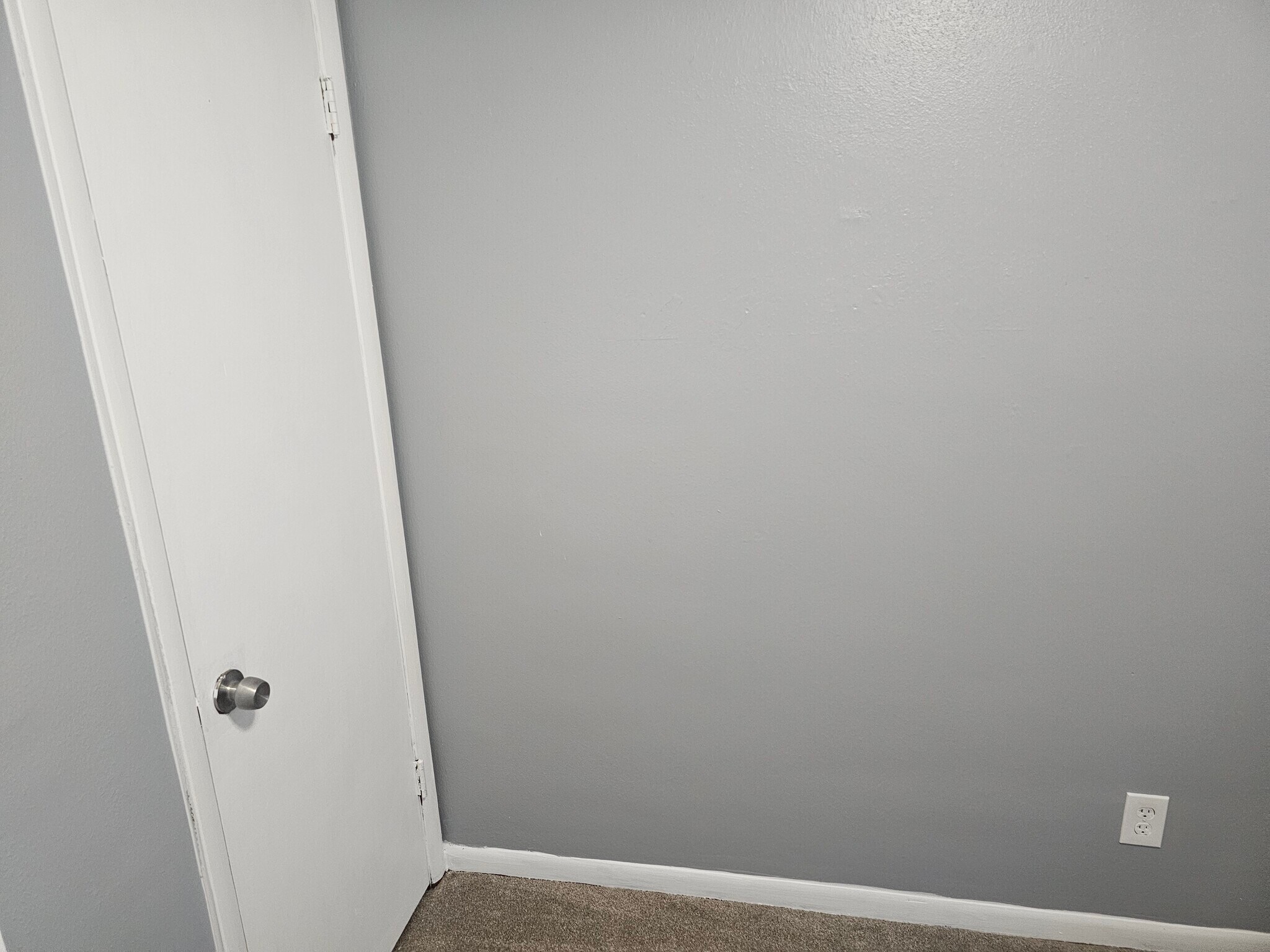 Building Photo - 1112 13th St S