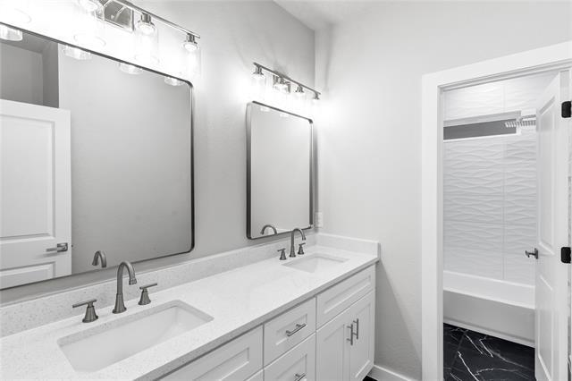 Building Photo - 544 Highview Ct