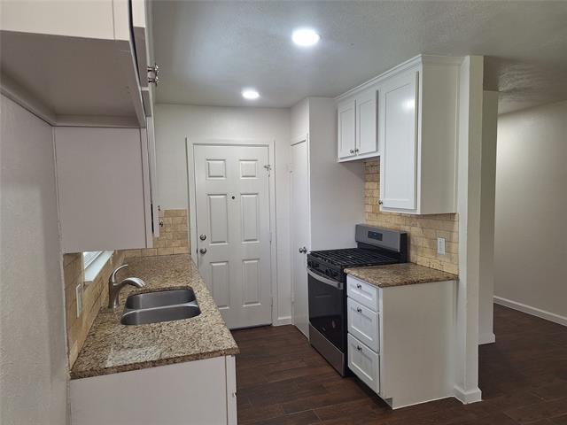 Building Photo - 209 Heather Dr