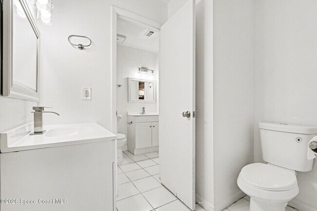 Building Photo - 1515 Huntington Ln