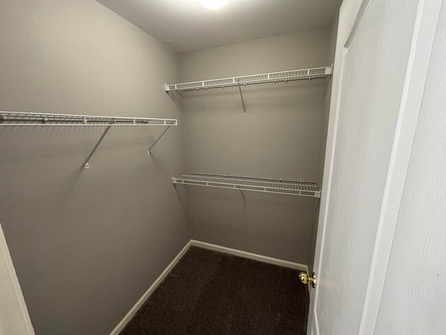 Building Photo - 160 Blue Heron Pl