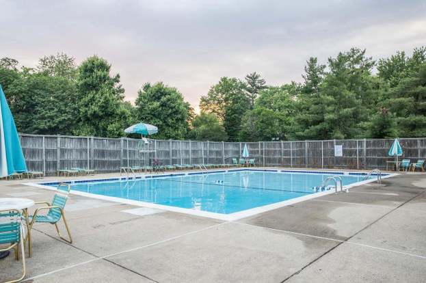 Building Photo - 1500 S George Mason Dr