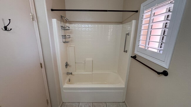 Building Photo - 15138 W Las Brizas Ln