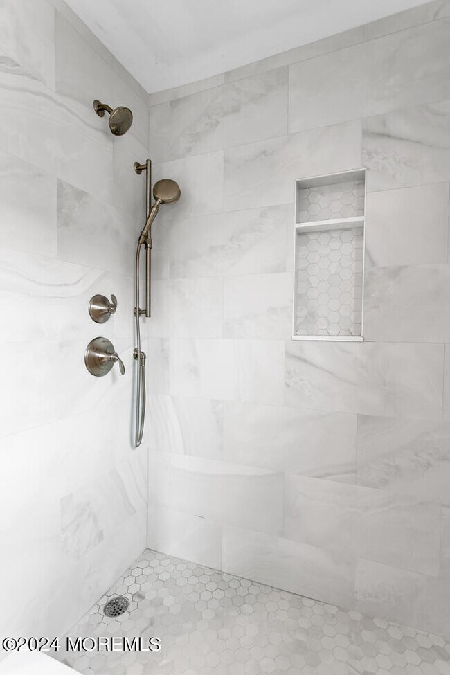 Building Photo - 74 S Ward Ave