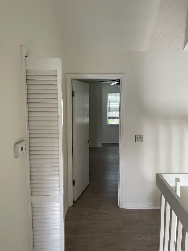 Building Photo - 11305 Lake Mandarin Cir E