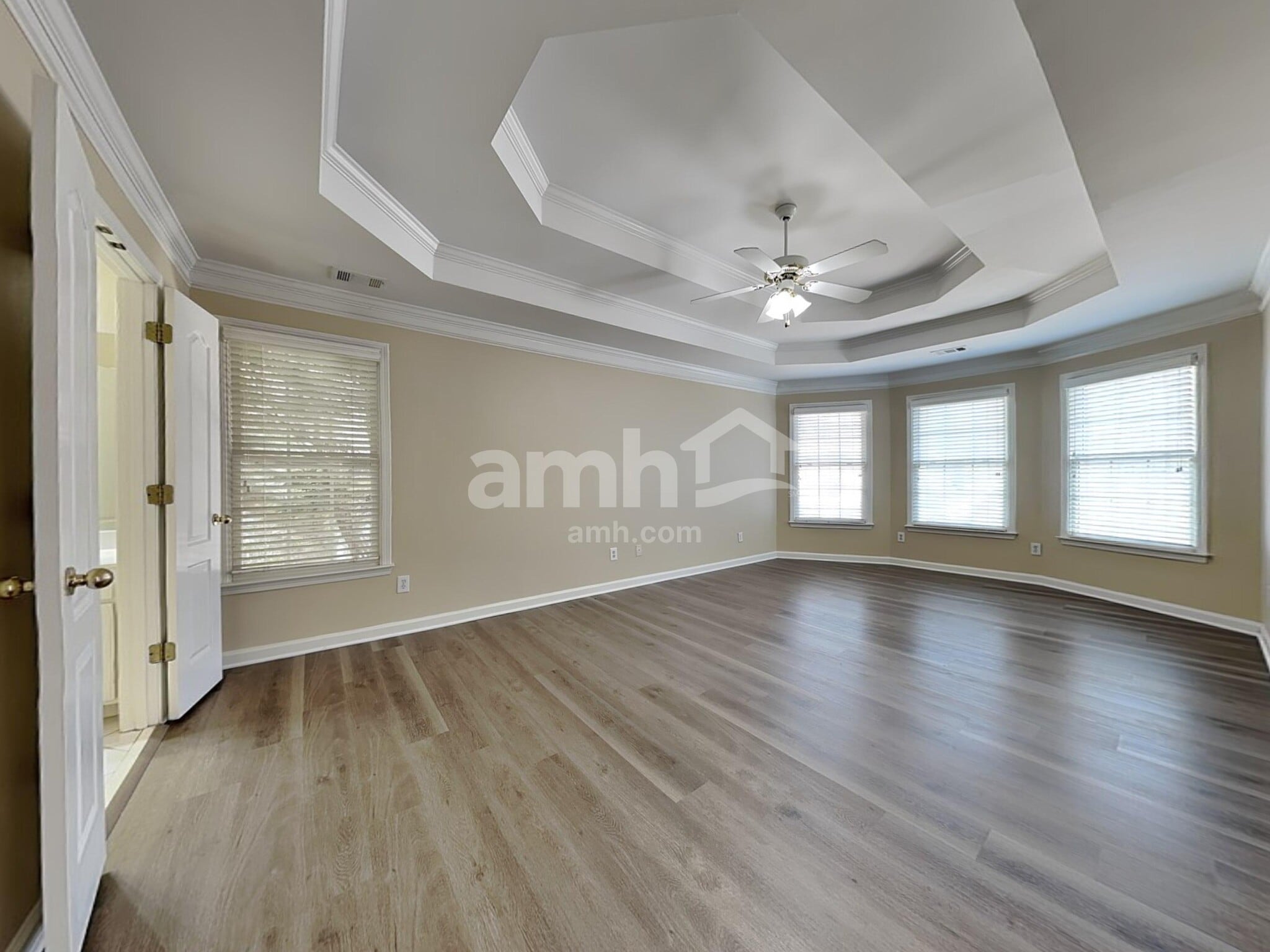 Building Photo - 1335 Killian Shoals Way SW