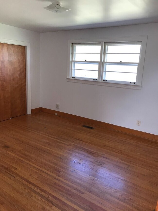 Building Photo - 2525 Leeville Pike