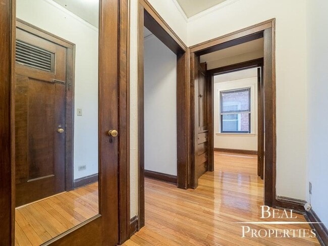 Primary Photo - 1 bedroom in GLENCOE IL 60022