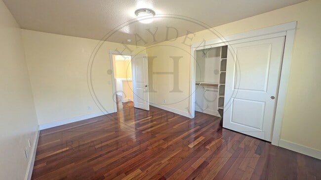 Building Photo - 4572 NW 175th Pl