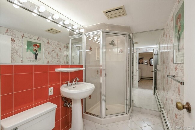 Building Photo - 26 Whitman Ave