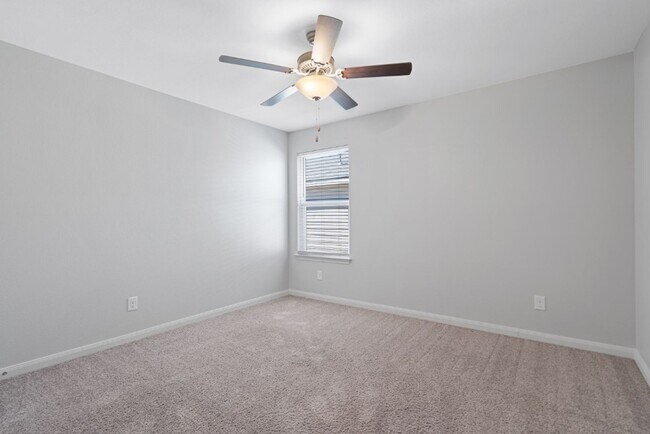 Building Photo - 3932 Northaven Trail