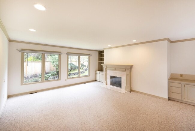 Building Photo - 5811 124th Ct NE