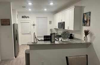 Building Photo - 26208 Arrowleaf Dr