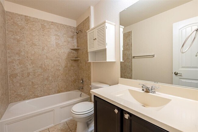 Building Photo - 3701 Black Granite Dr