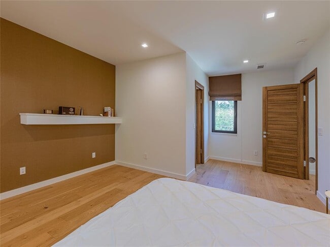 Building Photo - 2806 Geronimo Trail