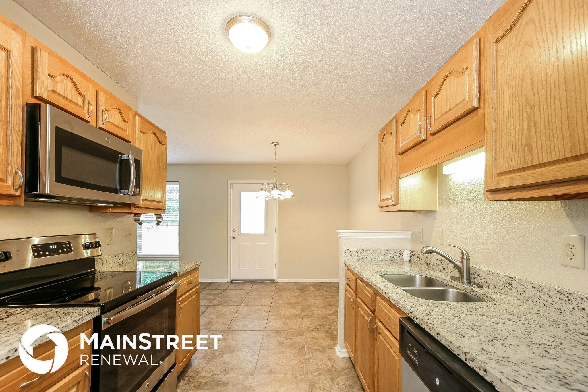 Building Photo - 2242 Collins Way