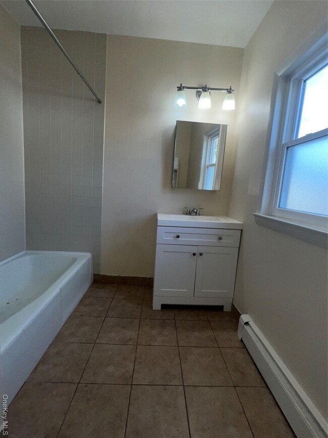 Building Photo - 22 Sharp St