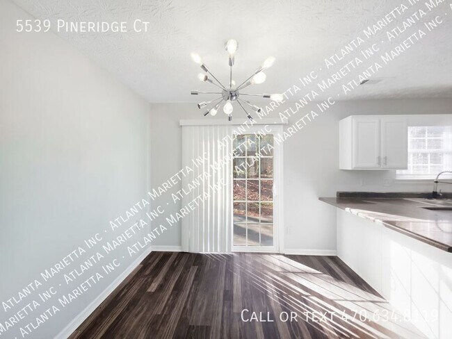 Building Photo - 5539 Pineridge Ct