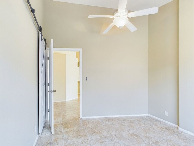 Building Photo - Garden Lakes retreat complete with private pool