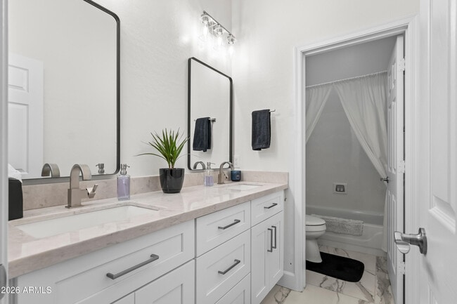 Building Photo - 7716 E Phantom Way