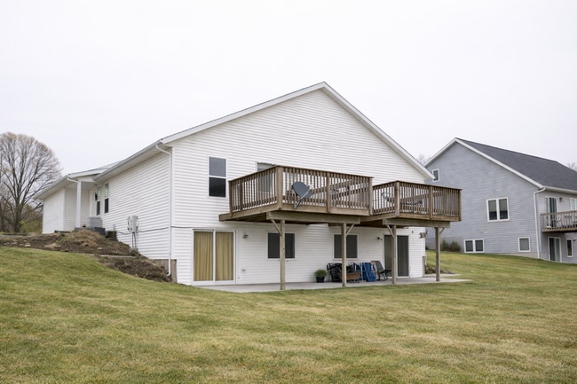 Building Photo - 1601 Moline St