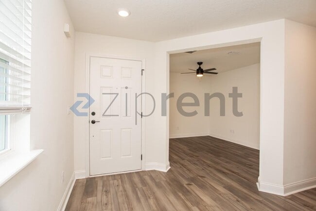Building Photo - 277 Rambling Brk Trl
