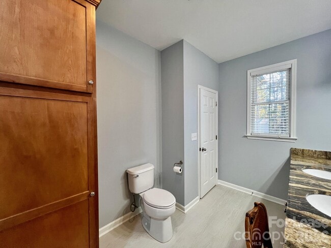 Building Photo - 185 McKendree Rd