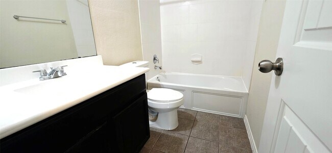 Building Photo - 2767 Morgensen Dr
