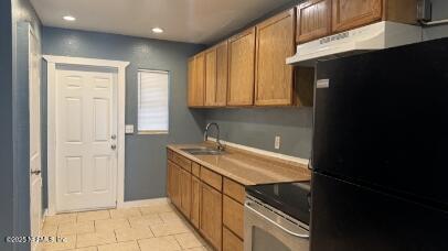 Primary Photo - 1052 Maynard St