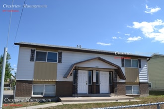 Building Photo - Walton Duplex