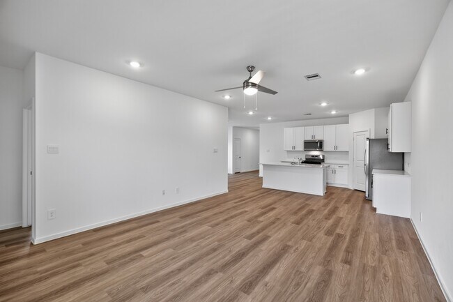 Building Photo - 3033 Brizzo Bch Ln