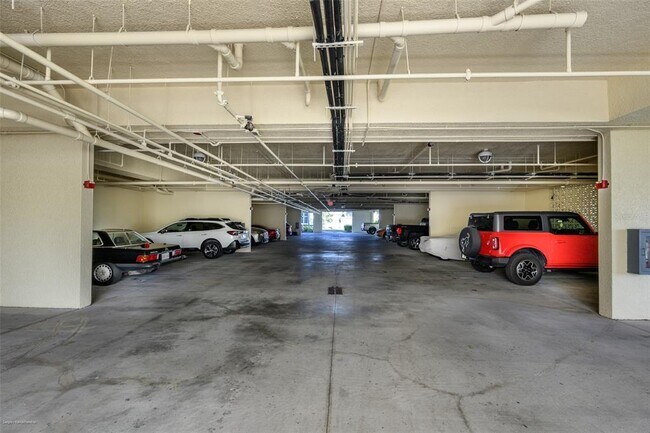 Building Photo - 1340 Rock Dove Ct