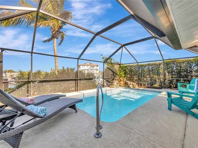 Building Photo - 10432 Sandpiper Rd W