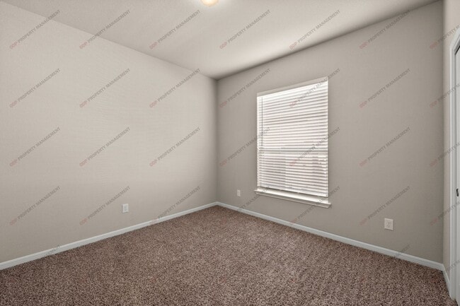 Building Photo - 10217 Eaglefire Dr