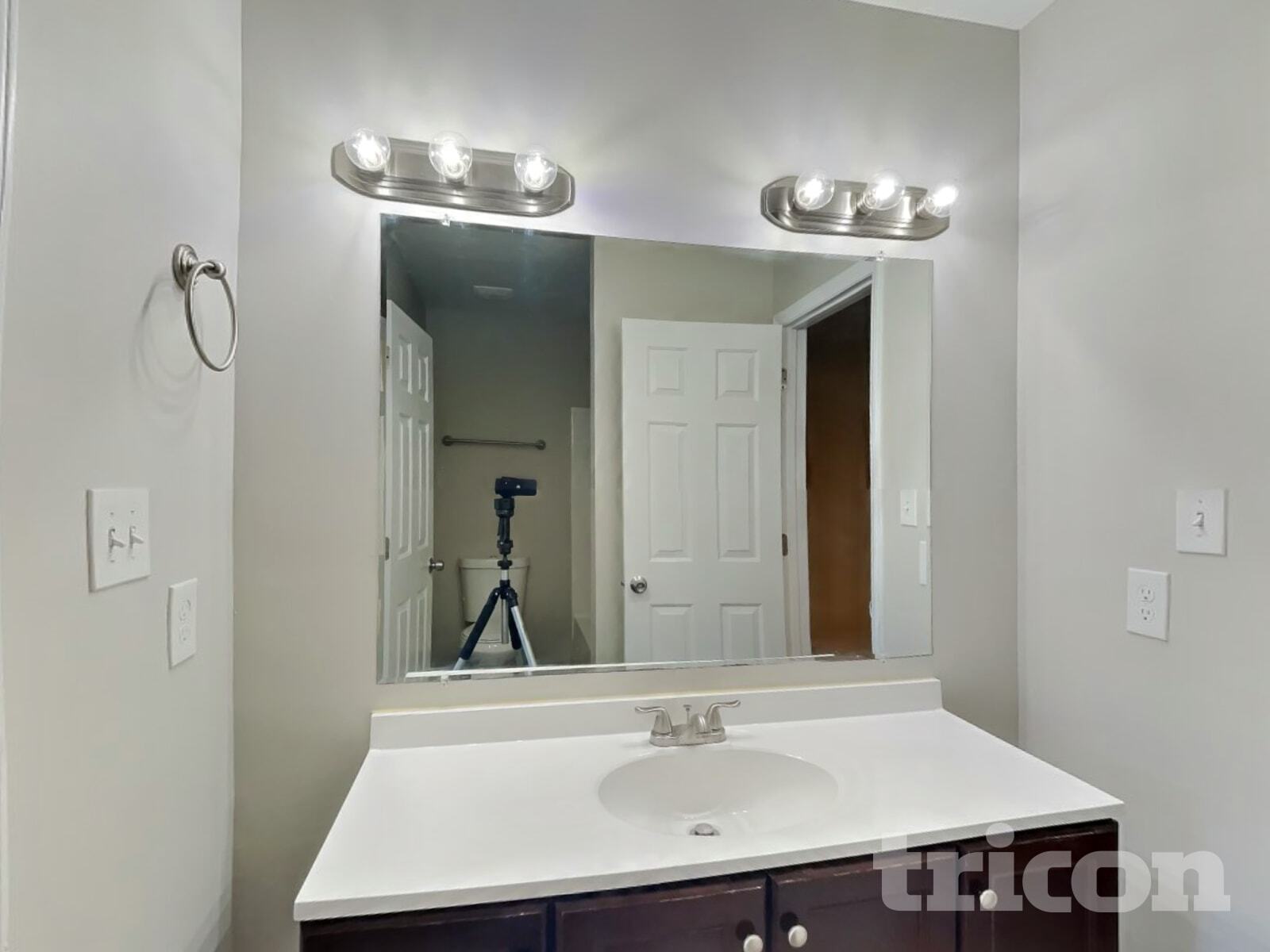 Building Photo - 128 Randolph Dr