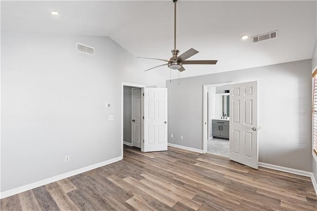 Building Photo - 7005 Magnolia Park Ln NW