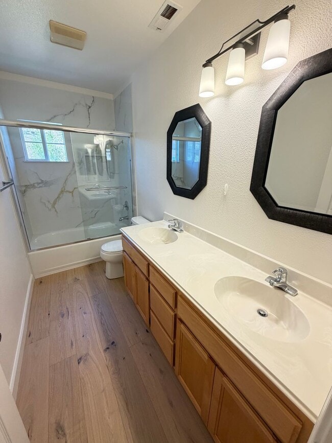 Building Photo - 4 Bed 3 Bath In The Bridges, San Ramon