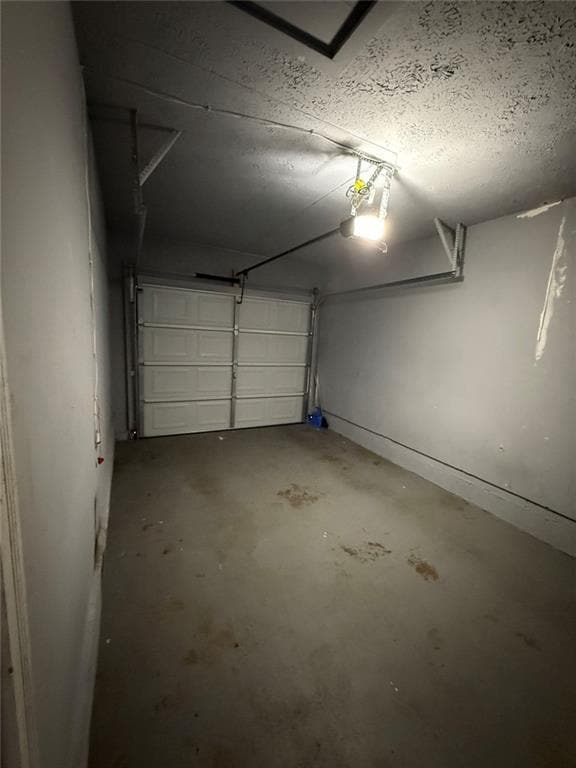 Building Photo - 7016 Adel Ln