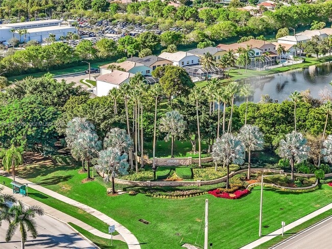 Building Photo - 15363 NW 14th Rd