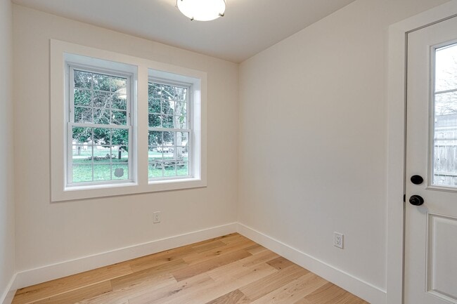 Building Photo - Two Bedroom Home For Rent