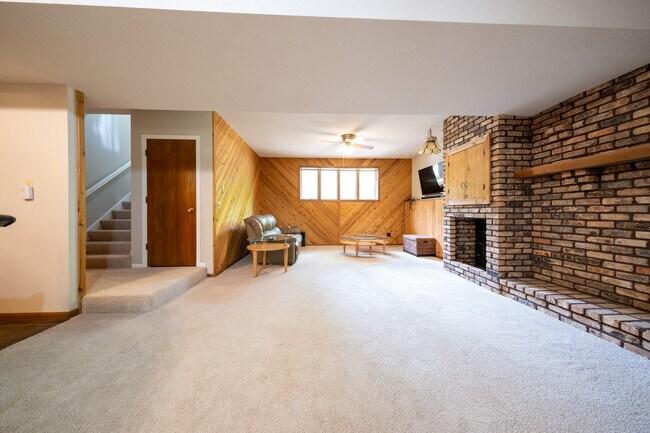 Building Photo - 3521 Widgeon Way